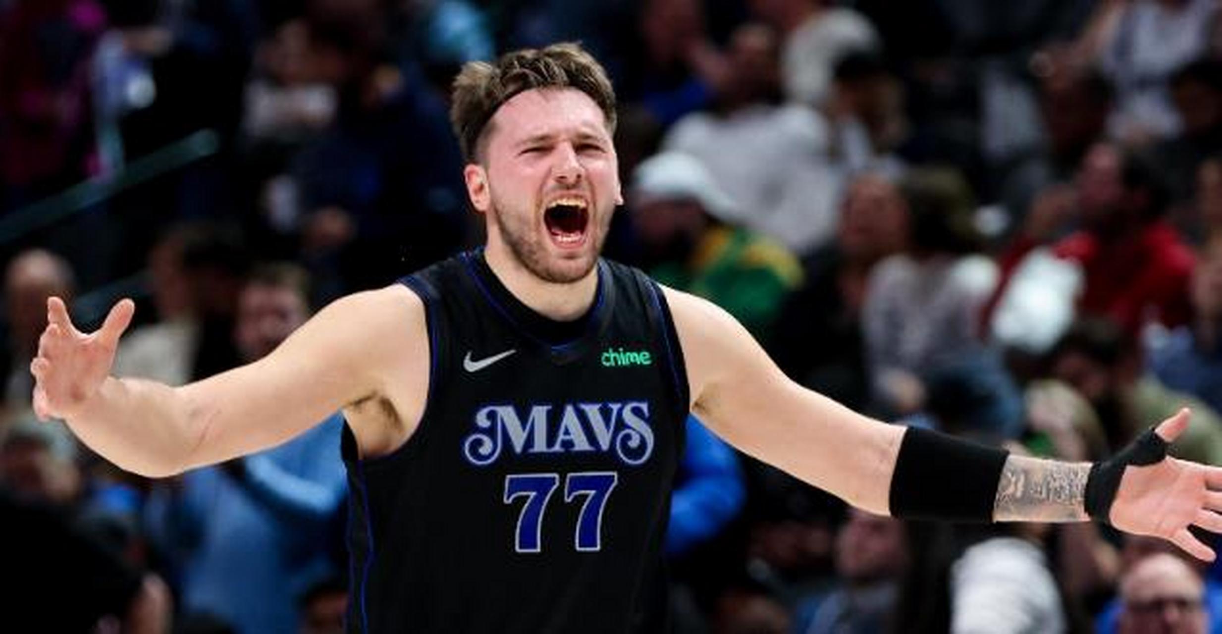 独行侠鏖战爵士，东契奇关键制胜